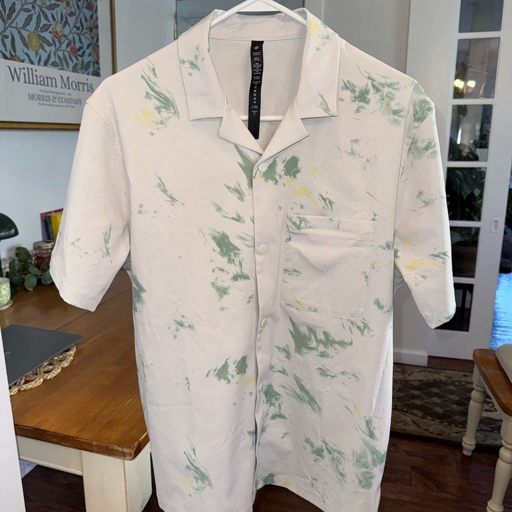 Lululemon Athletica Men’s Airing Easy Camp Collar Snap Shirt | Size L